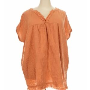 Lightweight Gauze Tunic Top in tropical orange 3x
